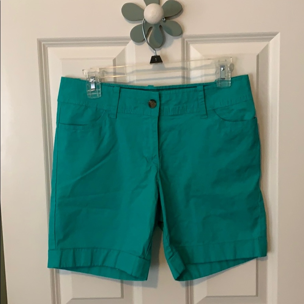 TOMMY HILFIGER GREEN SHORTS